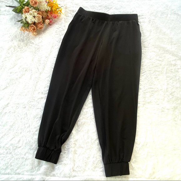 H by Halston Silky Black Loose Genie Pants Joggers - Picture 1 of 7